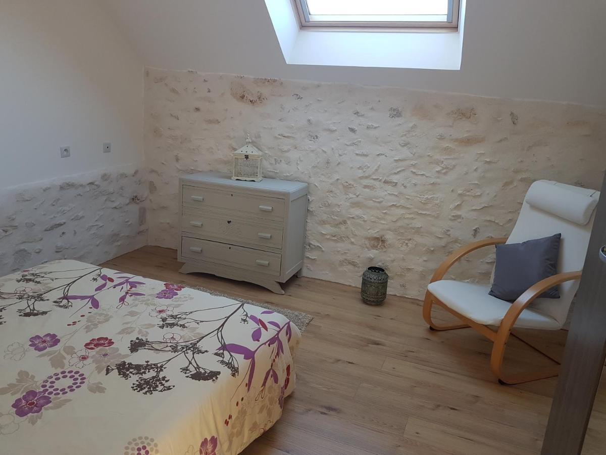 Le Pre De La Rue Bed & Breakfast Bouesse Exterior foto