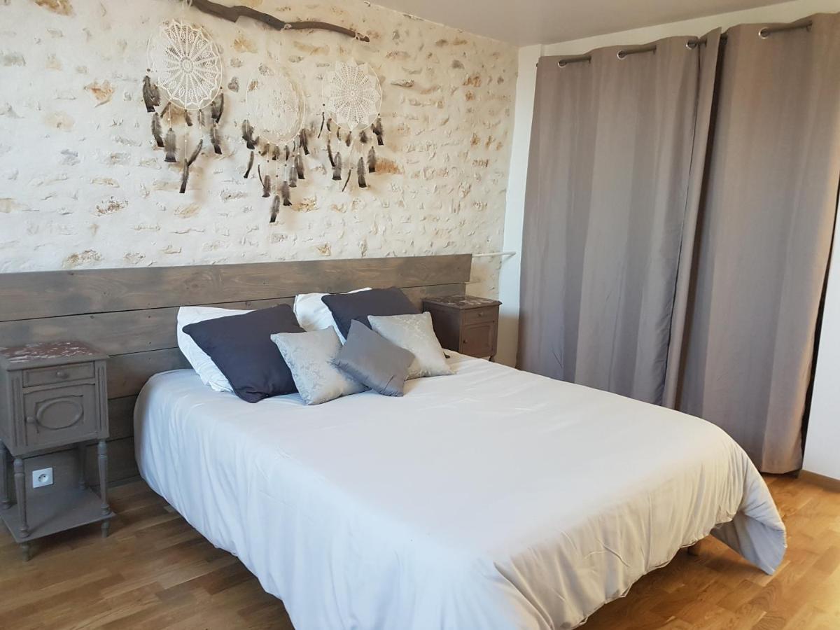 Le Pre De La Rue Bed & Breakfast Bouesse Exterior foto